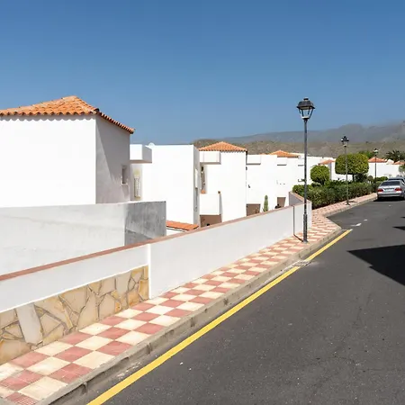 Apartment Designer Loft With Pool, With Gigantic Terrace And Private Parking & In The Centre Costa Adeje (Tenerife)