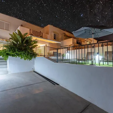 Designer Loft With Pool, With Gigantic Terrace And Private Parking & In The Centre Apartment Costa Adeje (Tenerife)