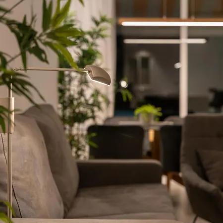 Designer Loft With Pool, With Gigantic Terrace And Private Parking & In The Centre *