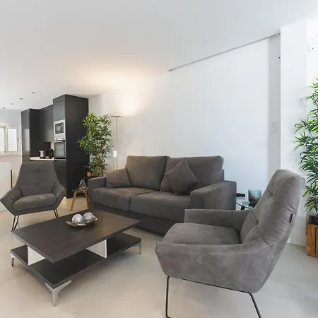 Designer Loft With Pool, With Gigantic Terrace And Private Parking & In The Centre Apartmán Costa Adeje (Tenerife)