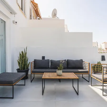 Designer Loft With Pool, With Gigantic Terrace And Private Parking & In The Centre Appartement Costa Adeje (Tenerife)