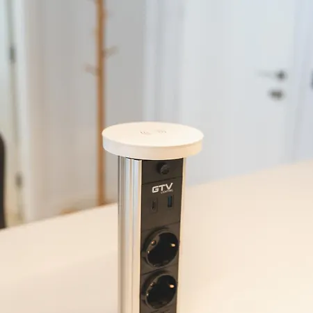 Appartement Designer Loft With Pool, With Gigantic Terrace And Private Parking & In The Centre